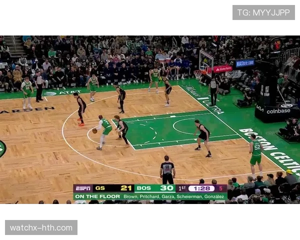 杰伦·布朗利用挡拆拉开空间提升得分效率明显优于季后赛对手